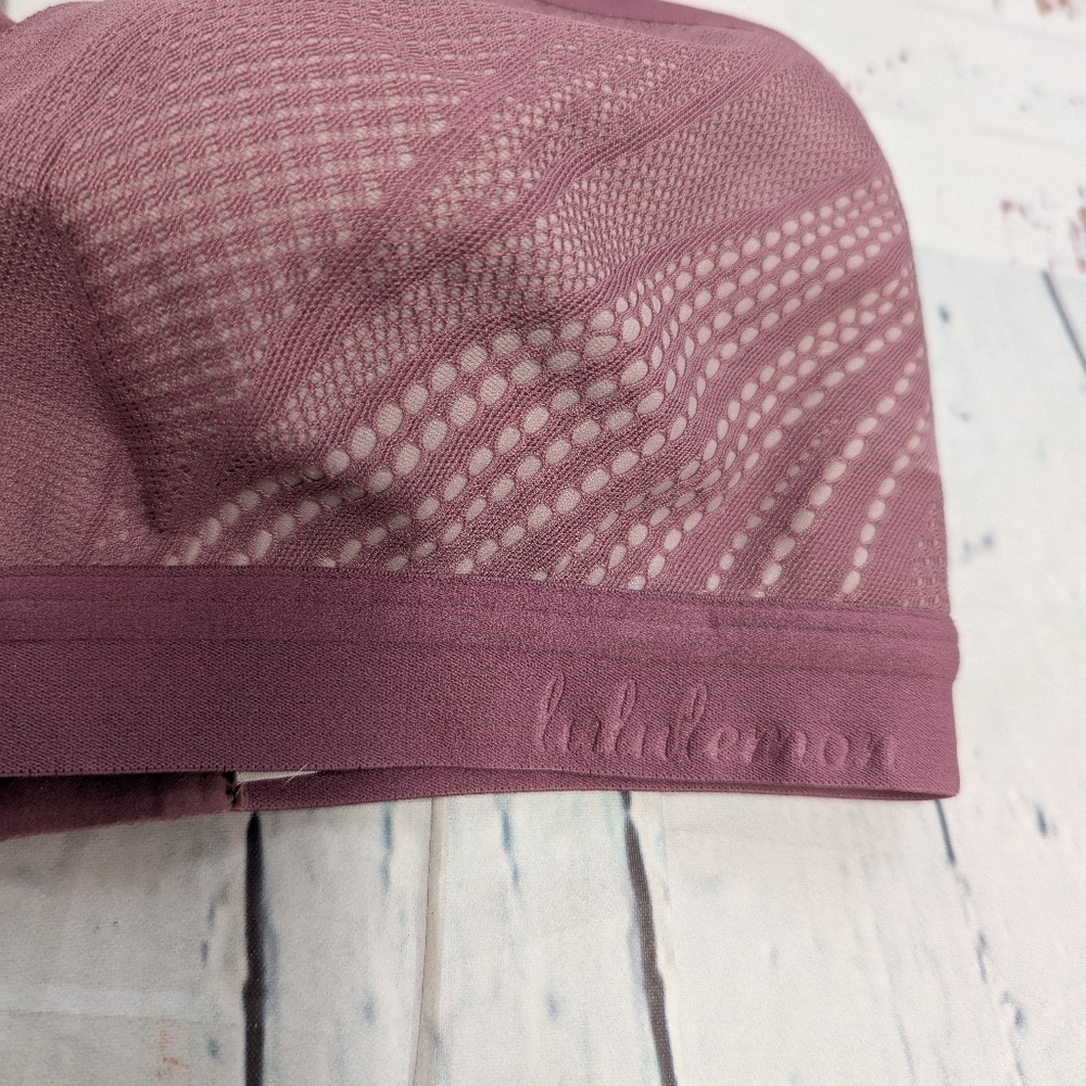 Lululemon awake to lace sports bra - Picture 6 of 8